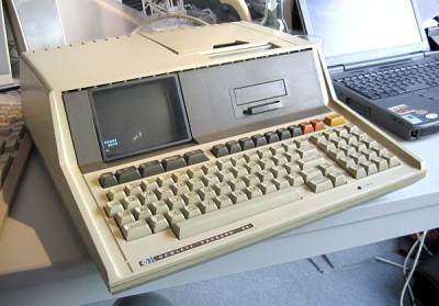 A HP-85 computer